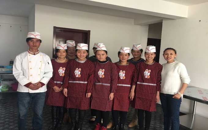 Teaching Girls to Be Chefs and Changing Their Lives in Rural China